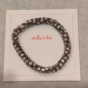 Stella and dot Vintage Twist Bracelet gold